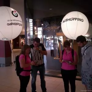 ballon sac à dos lumineux aushopping intérieur